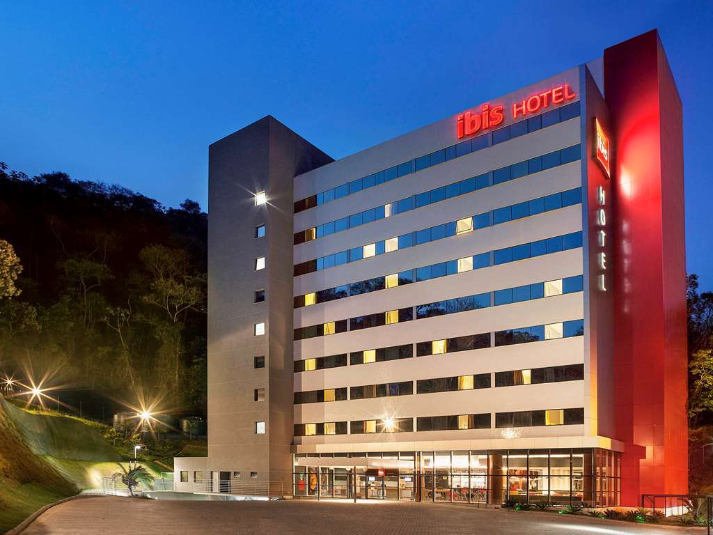 ホテル Ibis ジュイス・デ・フォーラ エクステリア 写真